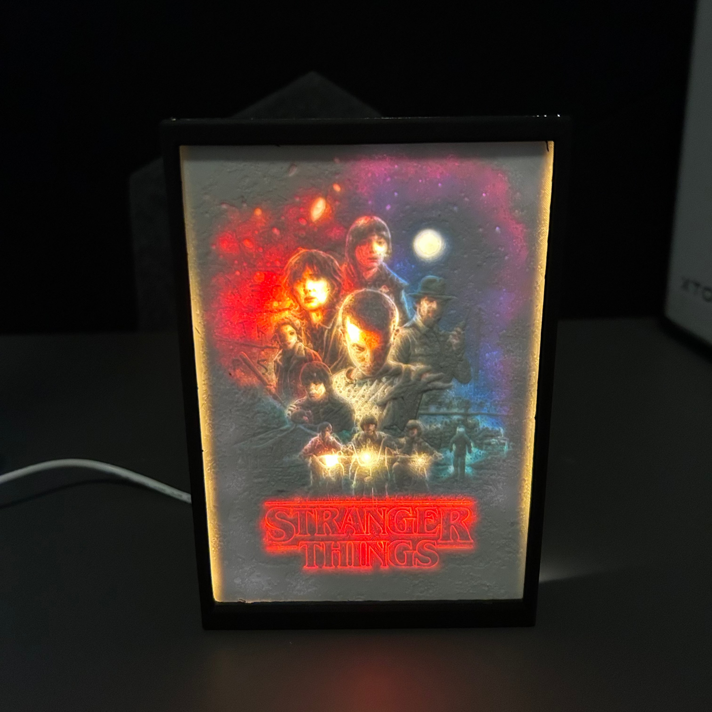 Lampada 3D tema Stranger Things a colori